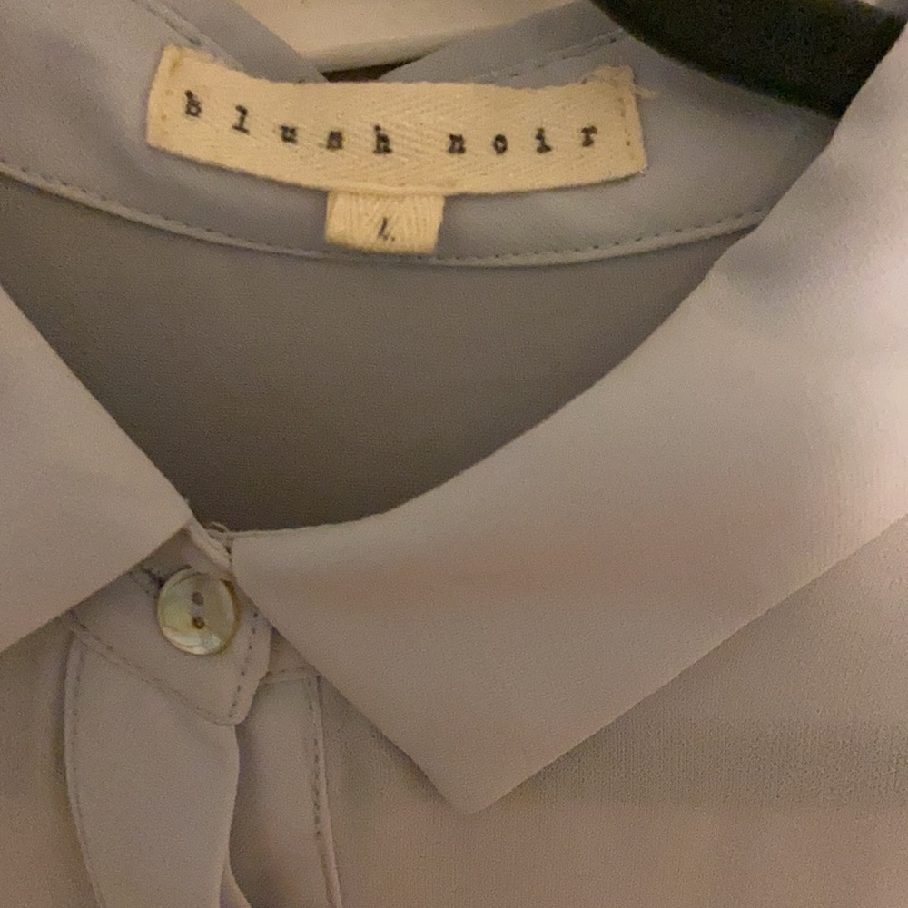 Sheer blouse - Picture 2 of 3